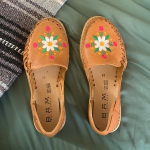Flower Huaraches